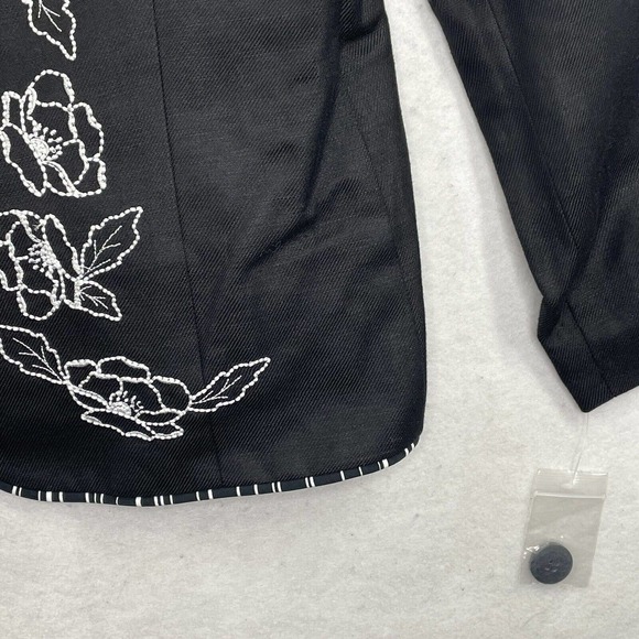 NEW Mary McFadden Black Linen Blend Womens Size 10 P Floral Embroidered Blazer - Picture 6 of 14
